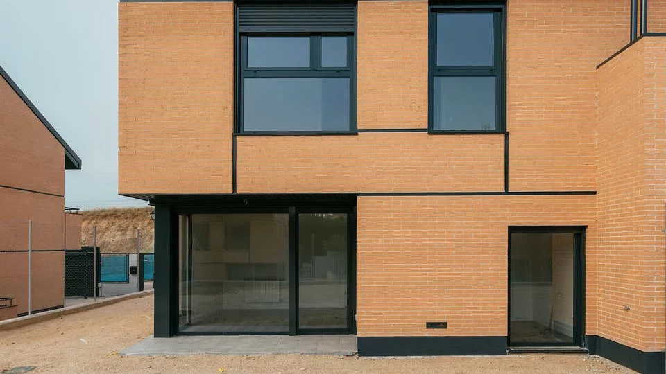 Detalle entrada chalet